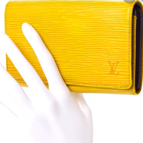 Louis Vuitton Handbags - Louis Vuitton EPI yellow Monnaie Wallet